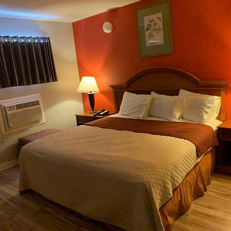 Scottish Inn And Suites - Bensalem-Philadelphia Eksteriør billede